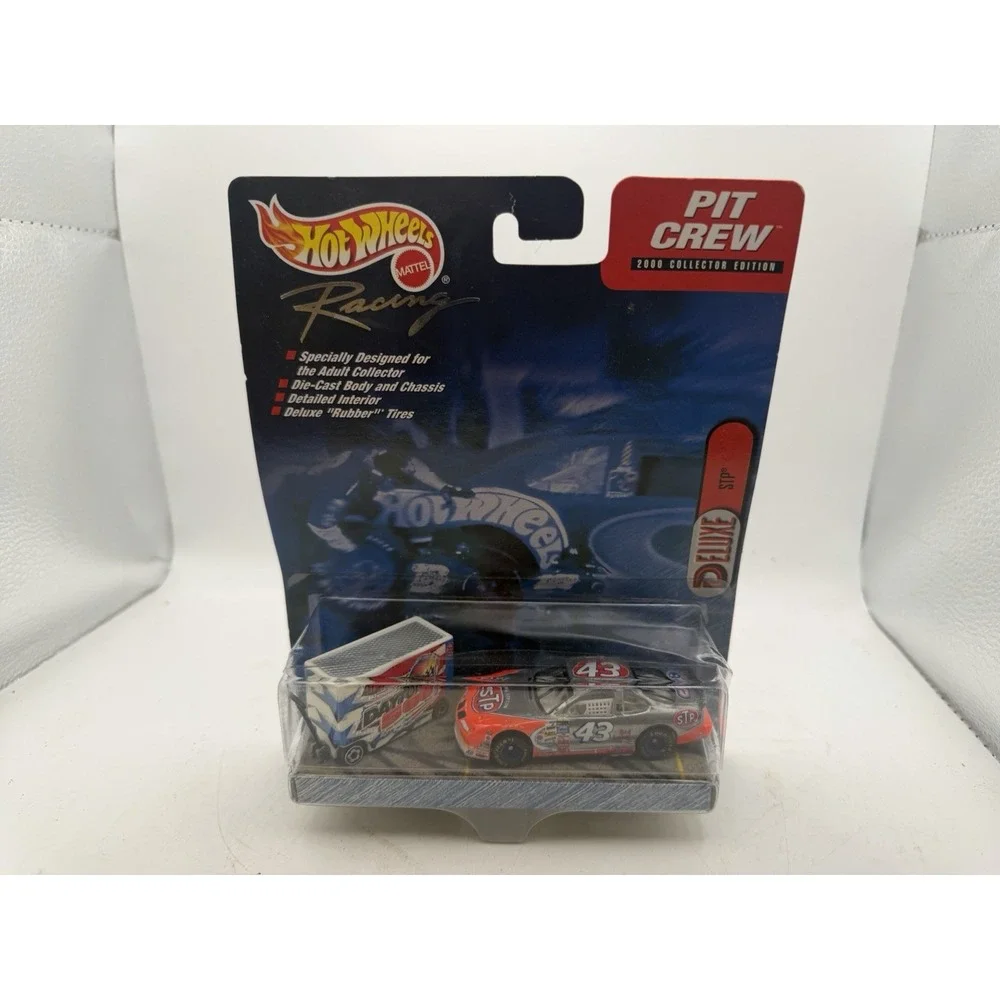 2000 Hot Wheels Racing Pit Crew John Andretti #43 STP Pontiac NASCAR 1:64
